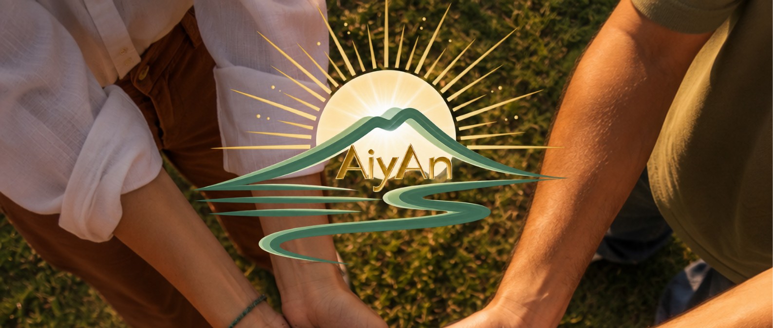 Manos de varias personas sembrando juntas bajo el emblema de AIYĀN